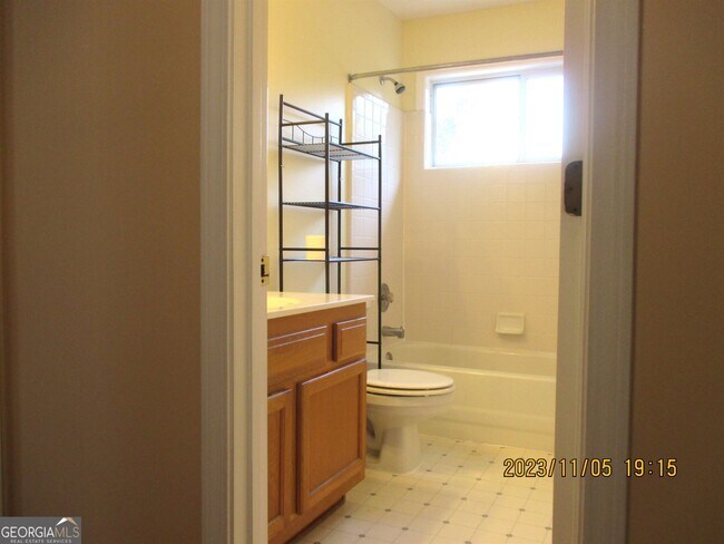 Building Photo - 1790 Summit Edge Cir