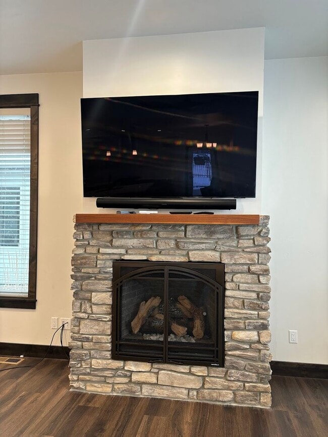 Building Photo - Stunning 4-bedroom, 3-bathroom home in The Ranch Club