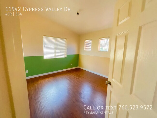 Building Photo - 11942 Cypress Valley Dr