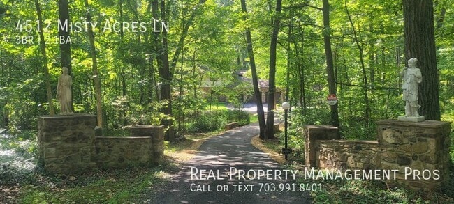 Primary Photo - 4512 Misty Acres Ln