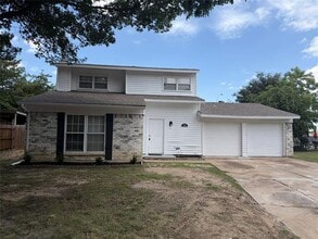 Building Photo - 415 Stonehenge Dr