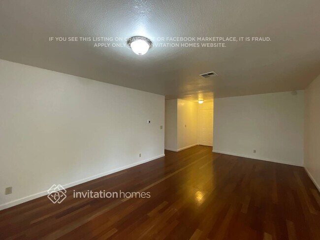 Building Photo - 2875 Georgia Dr