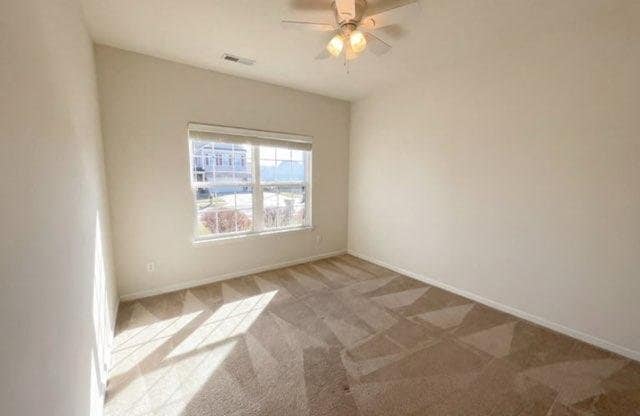 Building Photo - 7116 Oldham Dr