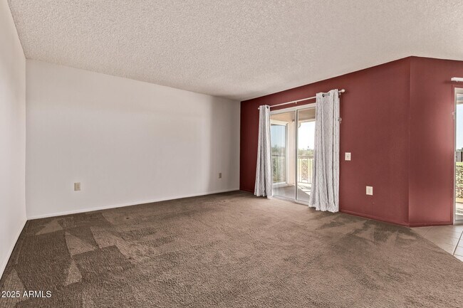 Building Photo - 19846 N Star Ridge Dr