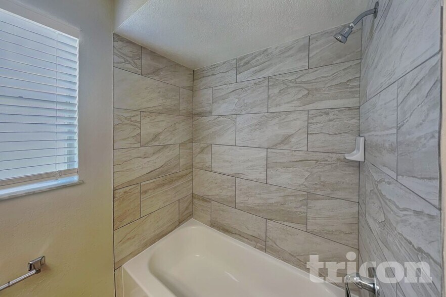 Building Photo - 4424 Ohara St