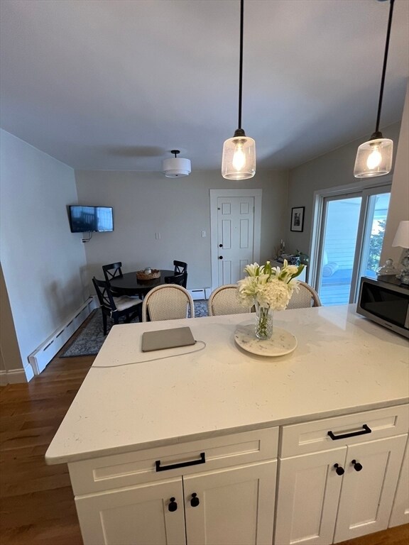 Building Photo - 87 Forest St