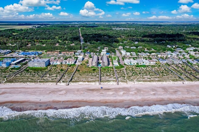 Building Photo - Oceanfront Long-Term Rental at Sand Dollar Villas – Coastal Living at Its Best