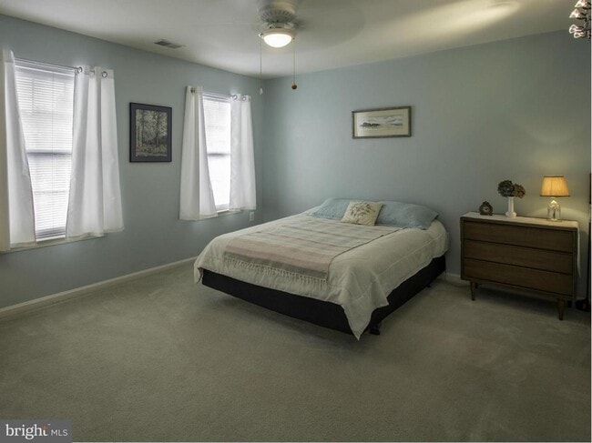 Building Photo - Severna Park Colonial