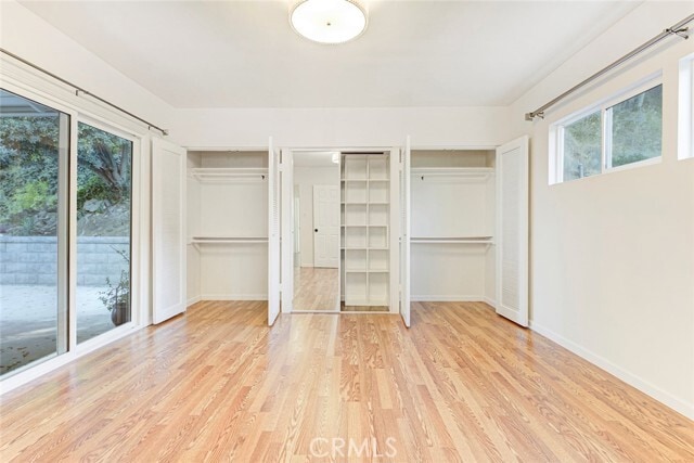 Building Photo - 3585 El Lado Dr