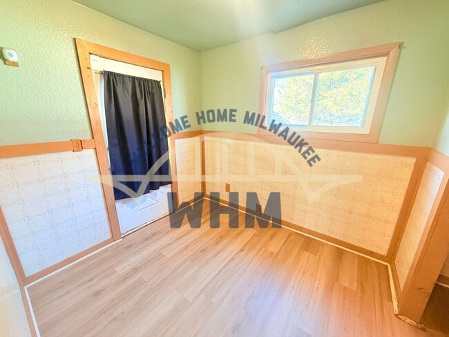 Building Photo - 2513 N 56th St