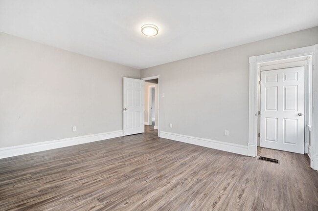 Building Photo - Newly Renovated 3 Bed, 2 Bath Single Family Home in Overbrook Area - Central AC, Off-Street Parki...