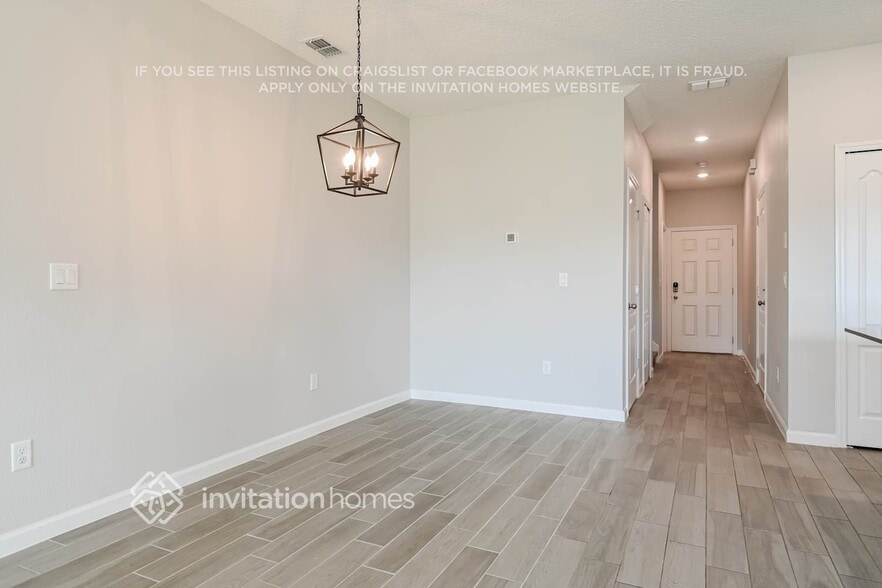 Building Photo - 12654 Josslyn Ln