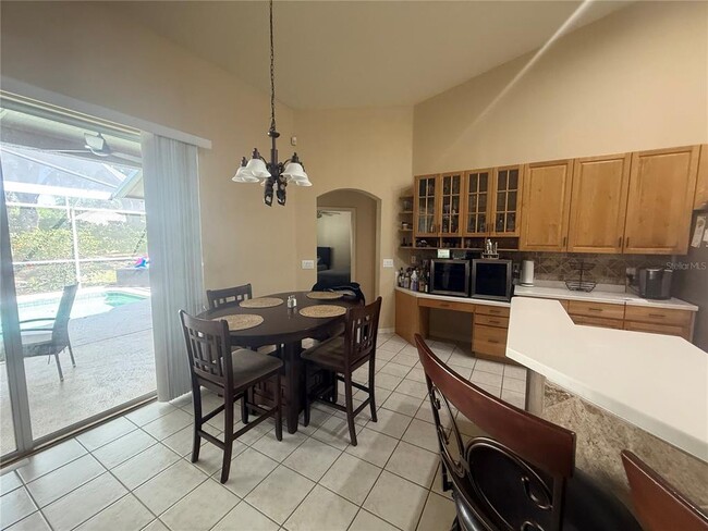 Building Photo - 10154 Whisper Pointe Dr