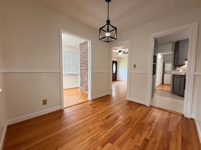 Building Photo - 383 Deering Rd NW