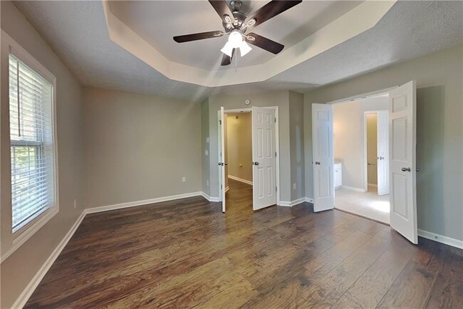 Building Photo - 2875 White Blossom Ln