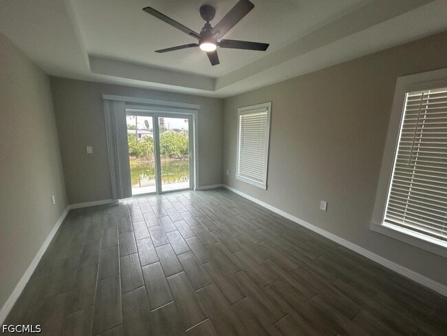 Building Photo - 1312 NE 1st Pl