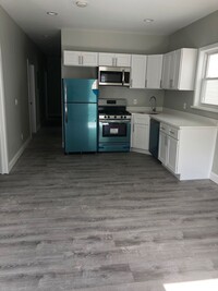 Building Photo - 5 Elberon Pl