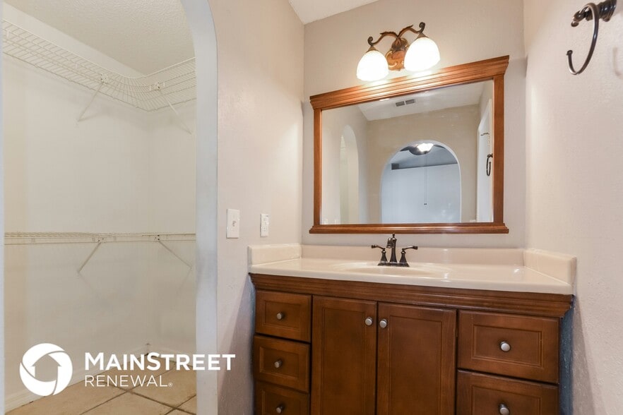 Building Photo - 7736 Fort Sumter Dr