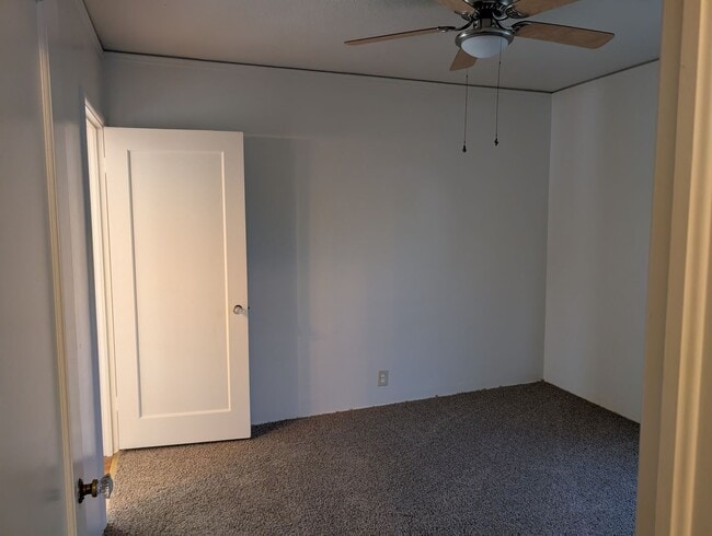 Building Photo - Taylor Wheeler built Fresno High Area home offering wonderful amenities + separate 1 bedroom suite.