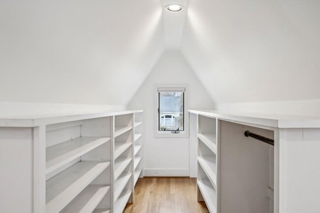 Building Photo - 1189 Reeder Cir NE
