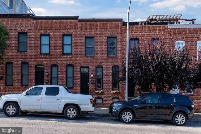 Building Photo - 3215 Fleet St