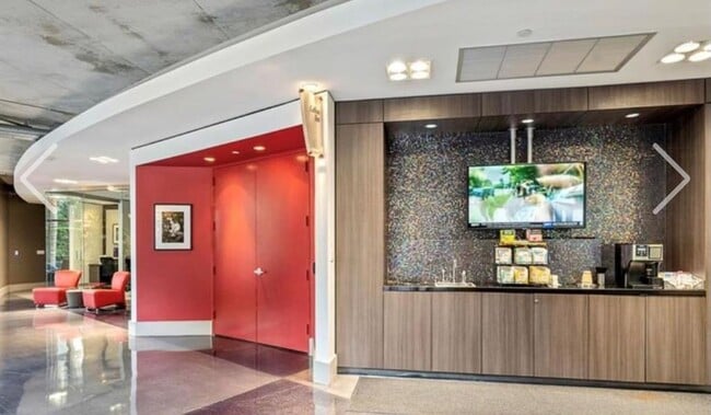 Building Photo - 1901 Post Oak Blvd