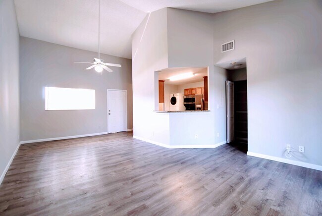Building Photo - 3401 NW 44th St