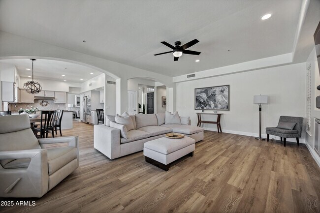 Building Photo - 13744 E Lupine Ave