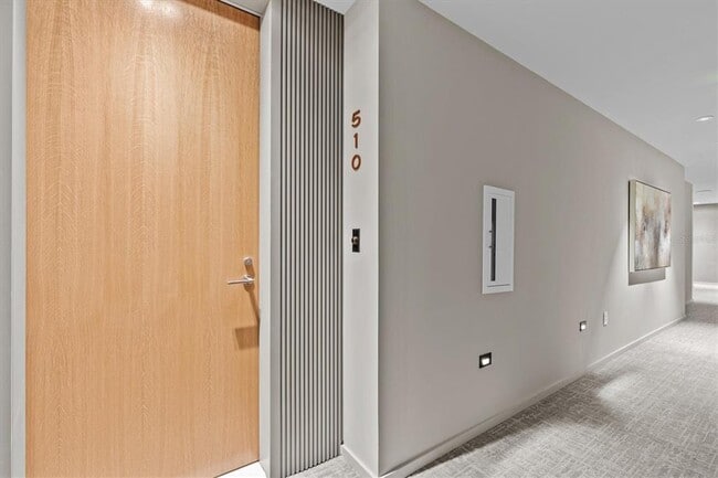 Building Photo - 1020 Sunset Point Rd