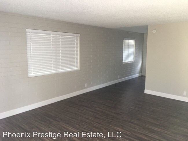 Building Photo - 6027-6041 N 23rd Ave