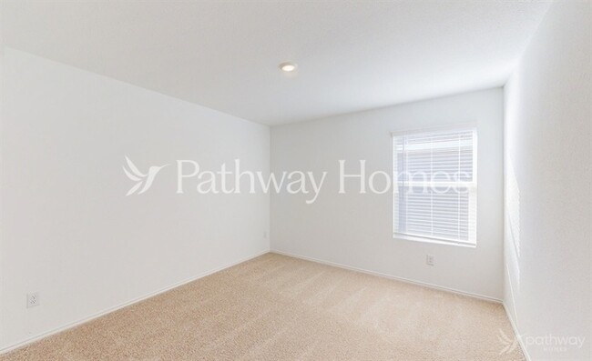 Building Photo - 8801 Red Fox Trl