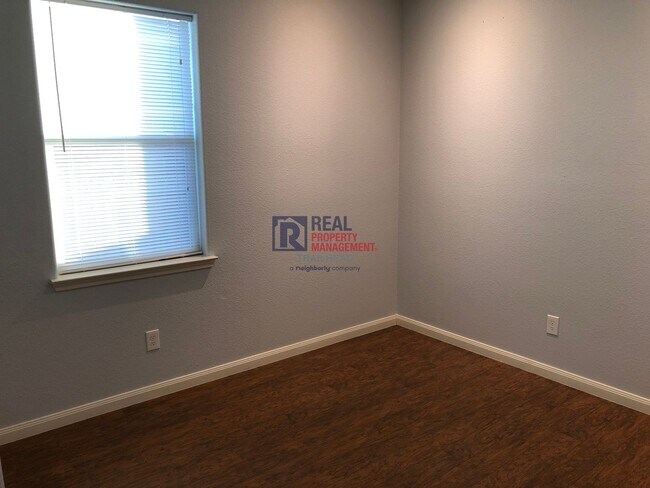 Building Photo - 1116 Flatwater Trail