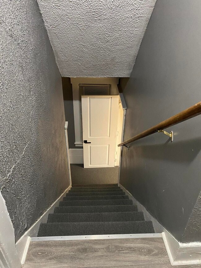 Building Photo - 36 Brighton St