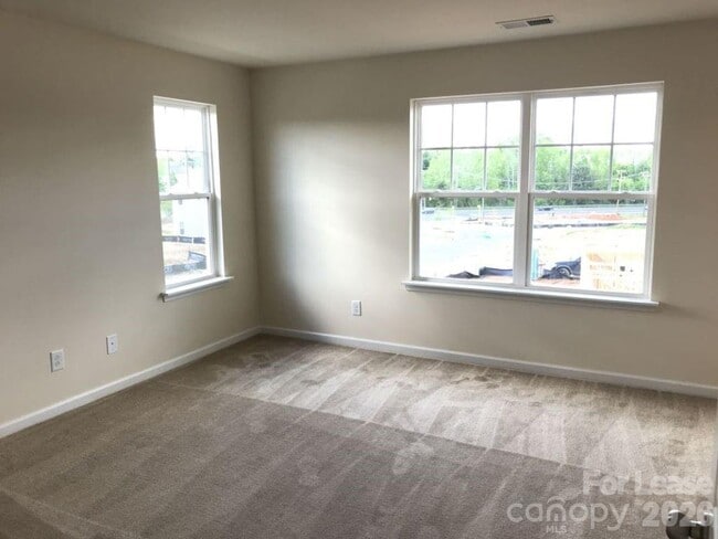 Building Photo - 7336 Jane Parks Way