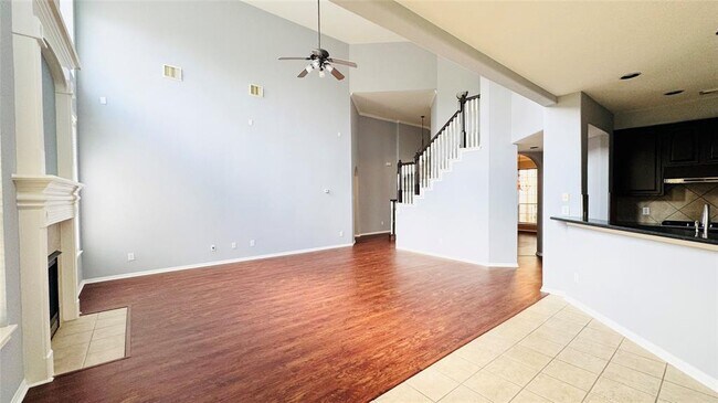Building Photo - 3218 Oak Cliff Ln