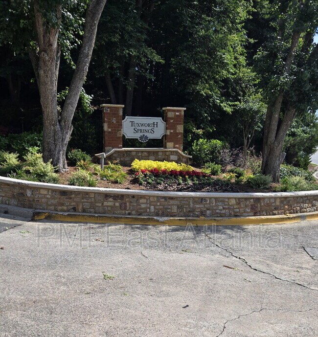Building Photo - 512 Tuxworth Cir