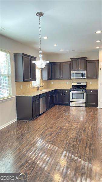 Building Photo - 4408 Black Hills Dr NW