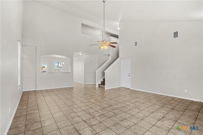 Building Photo - 1602 Gigante Dr