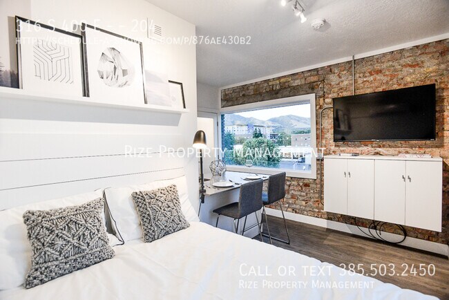 Building Photo - 316 S 400 E