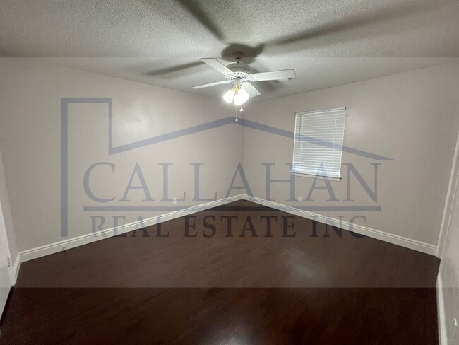 Building Photo - Sherwood 3 bedroom Home