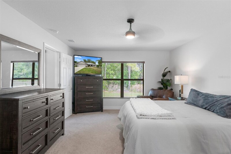 Building Photo - 2797 N Hythe Point