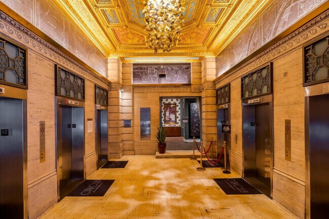 Building Photo - 309 Vine St