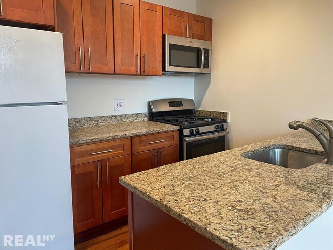 Building Photo - 1520 Saint Nicholas Avenue