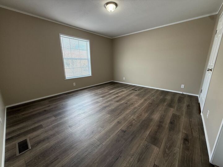 Building Photo - 11986 Springbrook Ct