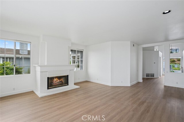 Building Photo - 3631 Geranium Ave