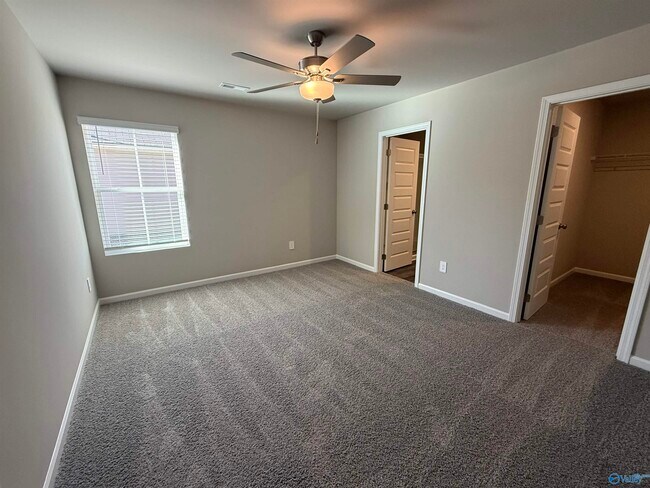 Building Photo - 151 Olde Hearth Rd