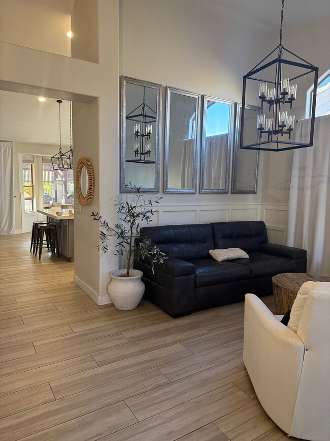 Building Photo - 14746 N 98th St