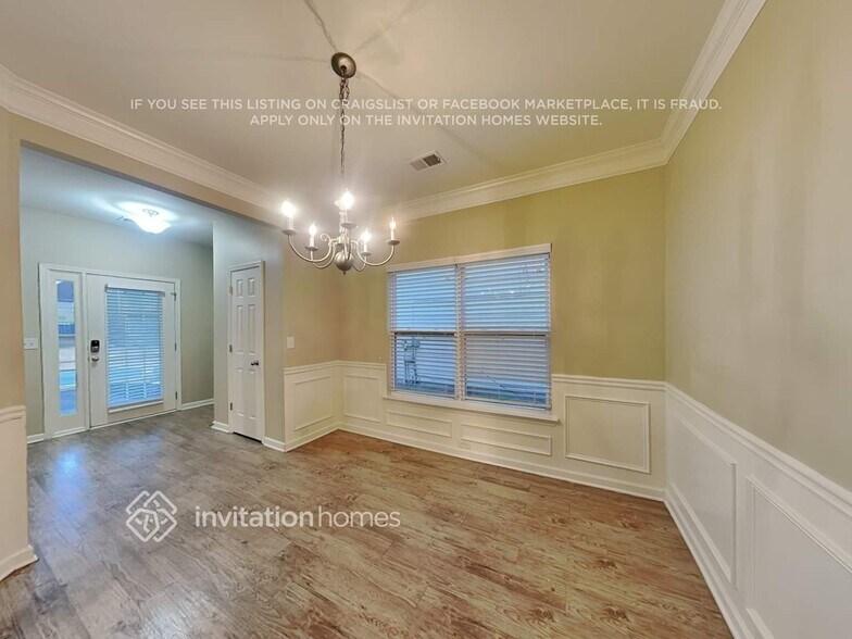 Building Photo - 4245 Arch Pass