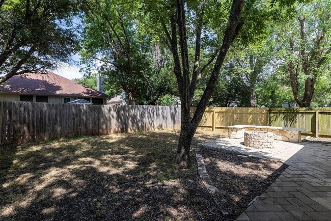 Building Photo - 13313 Black Canyon Dr