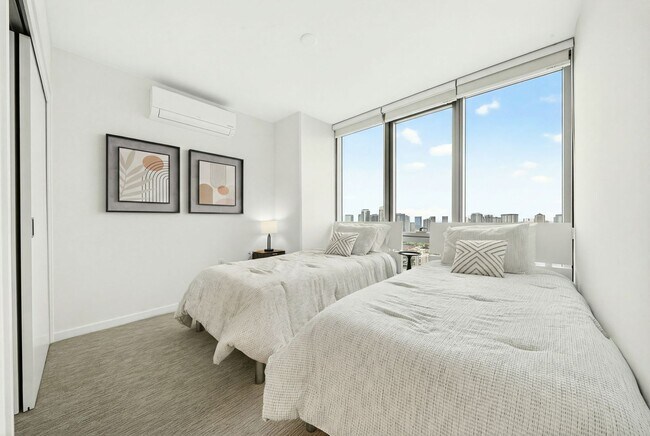 Building Photo - High-Rise Retreat | Panoramic Ocean & City Views